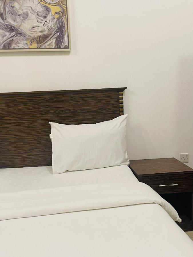 Husin Al Khaleej Hotel Apartment Сиб Екстериор снимка