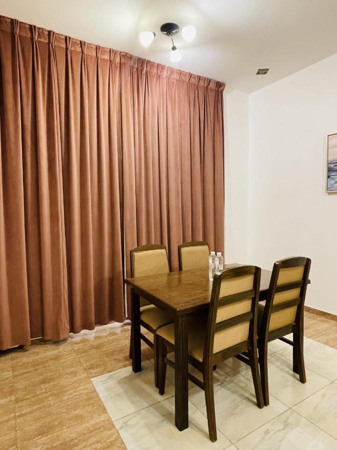 Husin Al Khaleej Hotel Apartment Сиб Екстериор снимка