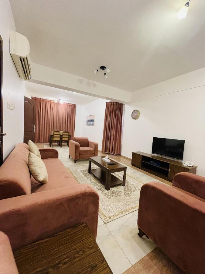 Husin Al Khaleej Hotel Apartment Сиб Екстериор снимка