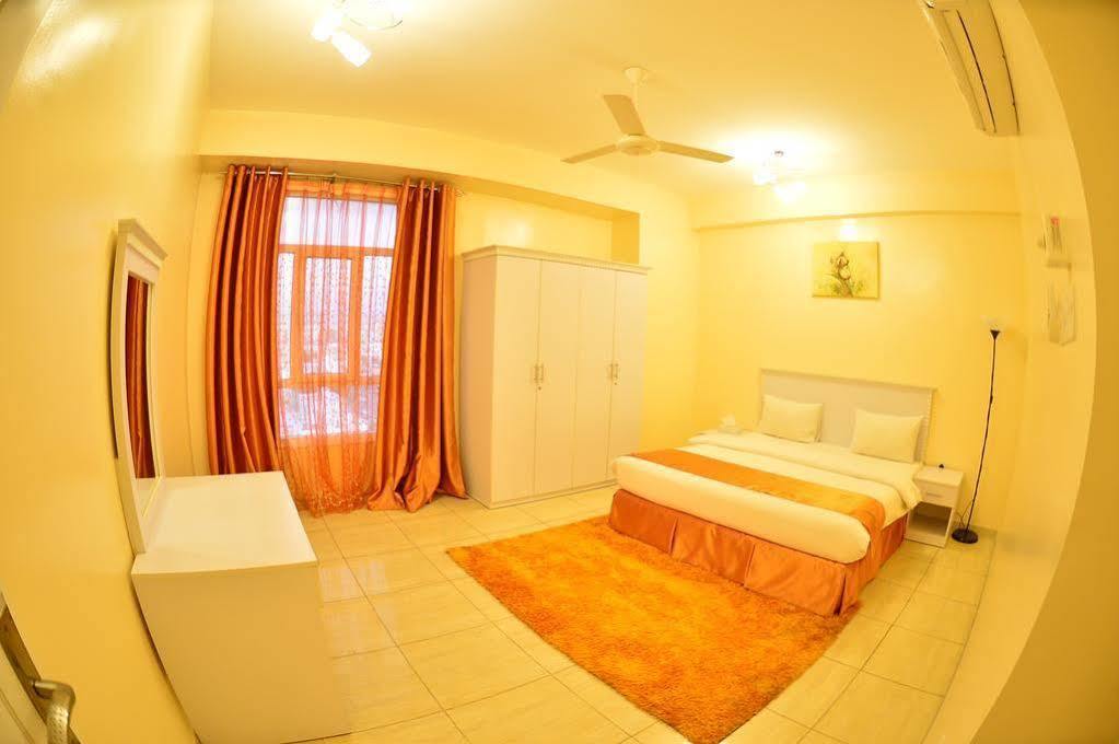 Husin Al Khaleej Hotel Apartment Сиб Екстериор снимка